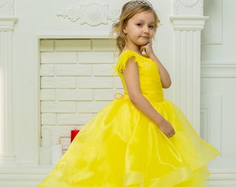 Bright yellow dress for a girl with a full skirt, Birthday dress, Bridesmaid dresses, Toddler dress, Tulle Dress For Girls, Tutu Flower Girl