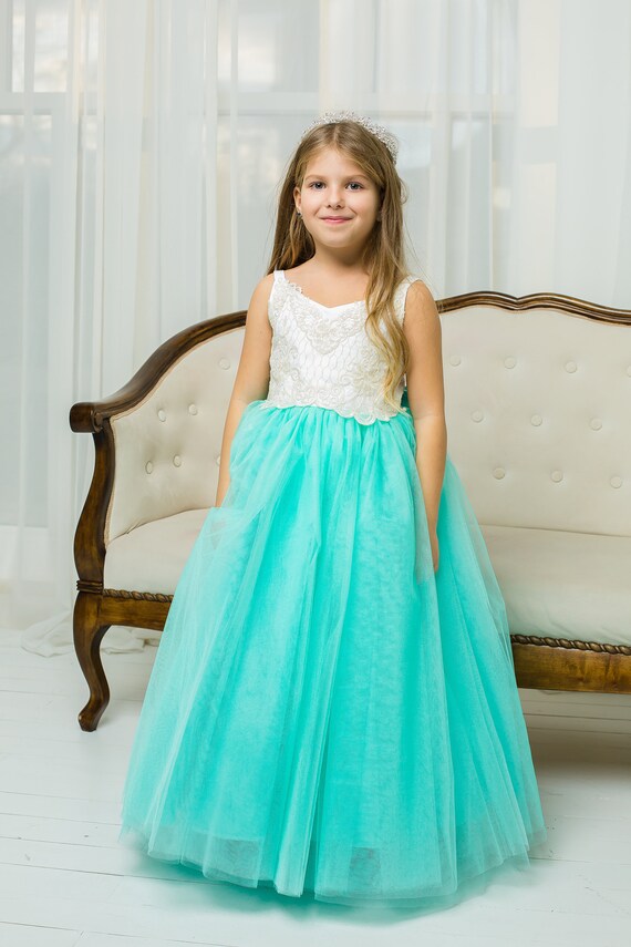 Ecru flower girl dresses 2025