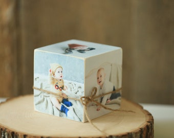 baby photo cube, baby portraits with birth stats, text with photos on photo cube,