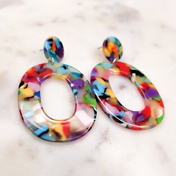 Confetti Resin Multicolor Oval Hoop Earrings
