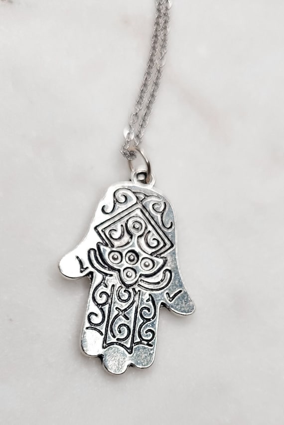 Hamsa hand necklace sterling silver best sale