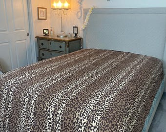 Vintage Leopard Flat Sheet 70s Queen Retro