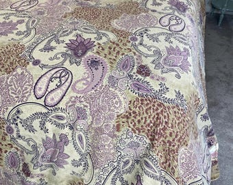 Vtg Paisley floral King Bed cover / sheet Made in India Boho