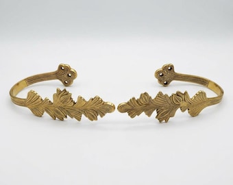 Vintage Brass Leaf Curtain Tie Backs – Hollywood Regency Drapery Holdbacks / Ornate Botanical Window Decor Pair