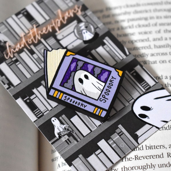 Spooky Book Sheet Ghost Wooden Pin - ihadotherplans