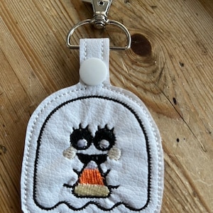 In the Hoop Ghostie Schlüsselanhänger - Maschinenstickerei Designs