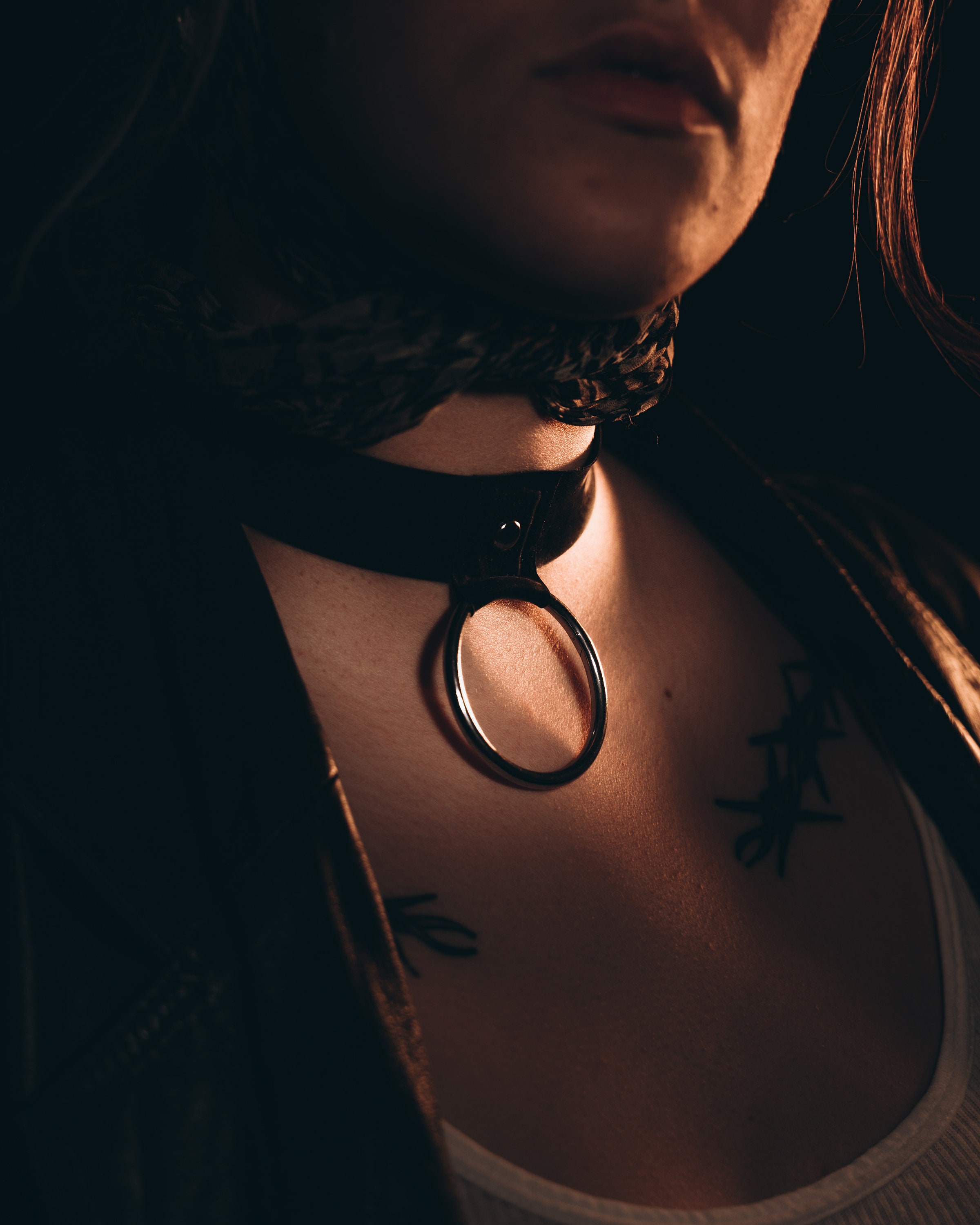 Hanging o ring best sale choker