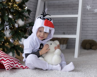 Costume d’enfant bonhomme de neige, tenue de bambin d’Halloween.