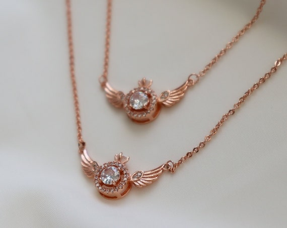 18K Rose Gold Glitter Crystal Wing Pendant Stainless Steel Gold Plated Rhinestone Angel Wing Necklace Waterproof Jewelry Necklace Gift