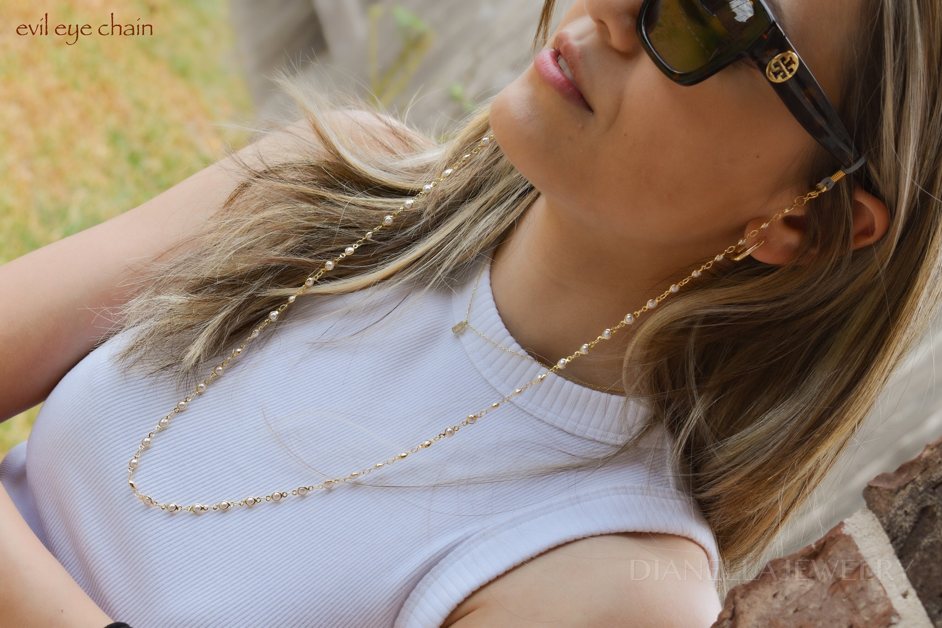 Wazna Sunglasses Chain Strap in White | Wazna Jewellery