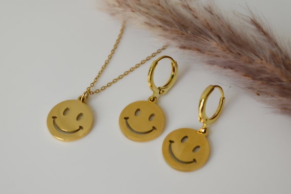 Gold Smiley Face Necklace Earrings SET · Emoji Pendant Necklace Gold Charm Necklace Gold Chain Elevate Mood Necklace WATERPROOF Her Gift