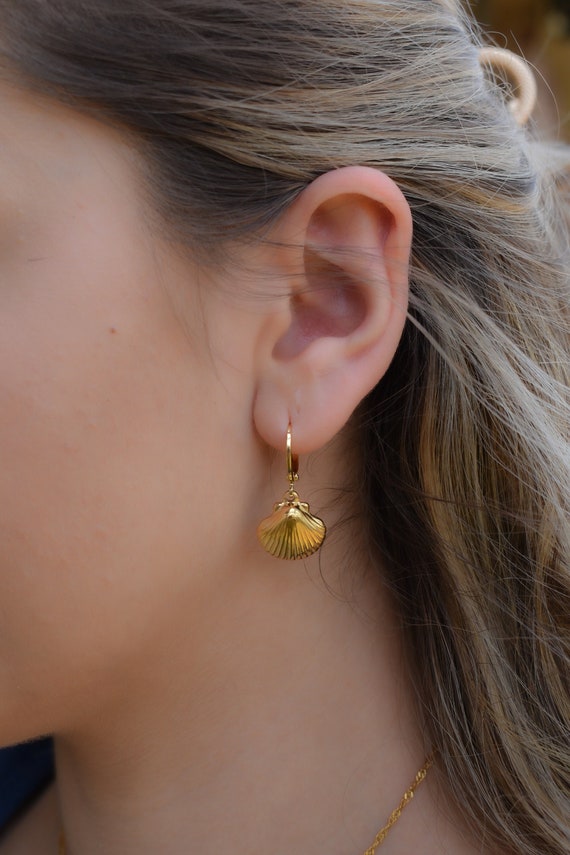 Gold Filled Seashell Earrings · Seashell Necklace Pendant Sea Shell SET Minimalist Summer Handmade Hoop Earrings WATERPROOF Jewelry Her Gift