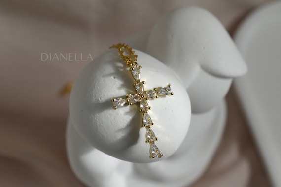 Gold Cross Necklace Gold Dainty Religious Cross Unisex Women Men Kids Necklace Stainless Steel Chain Pray Rosary Pendant Gift, Mothers Day