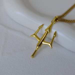Poseidon Trident Pendant Gold Filled Chain Necklace · Luck Trinity Spirit Protection Men's Necklace Women WATERPROOF Jewelry Gift for Him