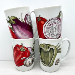 Set of 4 Vintage 1982 Seymour Mann Les Vegetables Coffee Tea Mugs | Retro Kitchen
