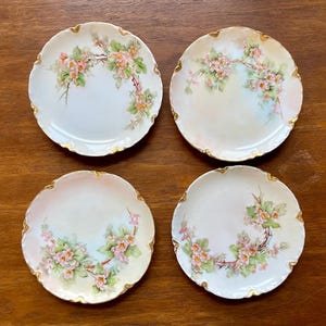 Set of 4 Antique Vintage Haviland France Scalloped and Gold Edge 6” Plates, Gold Rim | Limoges Porcelain
