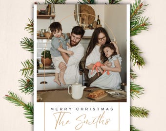 Custom Modern Merry Christmas Photo Card - Customizable Family Holiday Card, Minimalist Christmas card, Personalized Greeting Card