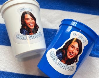 Custom Plastic Cup for Bachelorette Party Decor, Personalized Sticker with Brides Face, Party Cup Stickers, Bride to Be Gift, Hen Do Gift