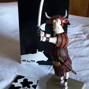 Cow Parade Figure SAM MOO RAI Samurai 2002 Numbered Japanese