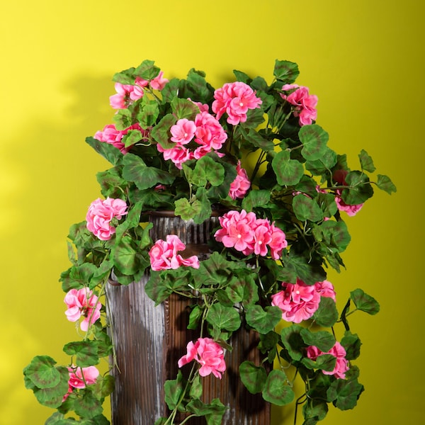 Artificial Geranium Falling Bush 80 cm