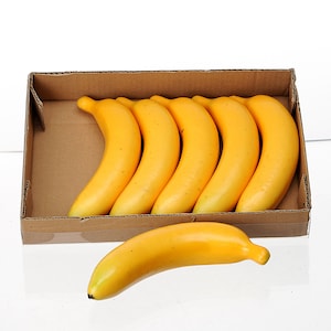 Artificial Fruit Bananas Set of 6 Food Ornament Real Size