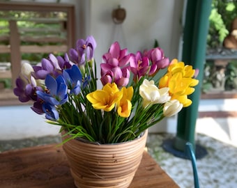 Crocus Mini Artificial Fabric Flowers Bouquet 30 cm