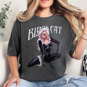 マーベル スパイダーマン ブラックキャット フェリシア ハーディ シャツ、スパイダーマン ファン向けシャツ、マーベル スパイダーマン シャツ、アベンジャーズ マッチング シャツ、TGSC233