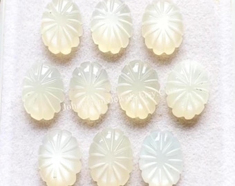 Carving Gemstone