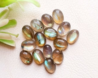 Cabochon Labradorite 8X6 MM Pierre précieuse ovale Lot de 15 pièces | Cabochon en labradorite naturelle de qualité supérieure avec dos plat pour la fabrication de bijoux.