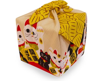 Lucky Maneki Neko Furoshiki – Hana Koromo Series | Transforming Japanese Wrapping Cloth | Made in Japan