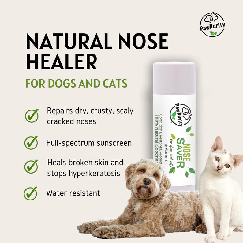 Pode incluir: Um tubo branco de Paw Purity Nose Saver para c&atilde;es e gatos. O tubo tem um r&oacute;tulo verde com o texto "Nose Saver" e "For dogs and cats". O tubo est&aacute; ao lado de um c&atilde;o castanho e branco e um gato branco.