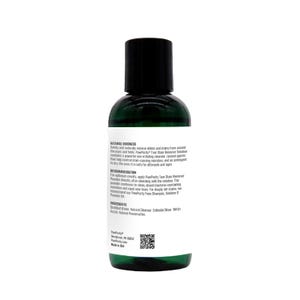 Puede incluir: Una botella de pl&aacute;stico verde de soluci&oacute;n removedora de manchas de l&aacute;grimas PawPurity. La botella tiene una etiqueta blanca con texto negro que dice "Natural Goodness", "Elimina de forma segura y natural los residuos y las manchas de alrededor de los ojos y los pliegues. La soluci&oacute;n removedora de manchas de l&aacute;grimas PawPurity contiene un limpiador potente no irritante, agentes naturales que ayudan a controlar los microbios que causan las manchas y un astringente para secar el &aacute;rea. Es seguro para todas las razas y edades."