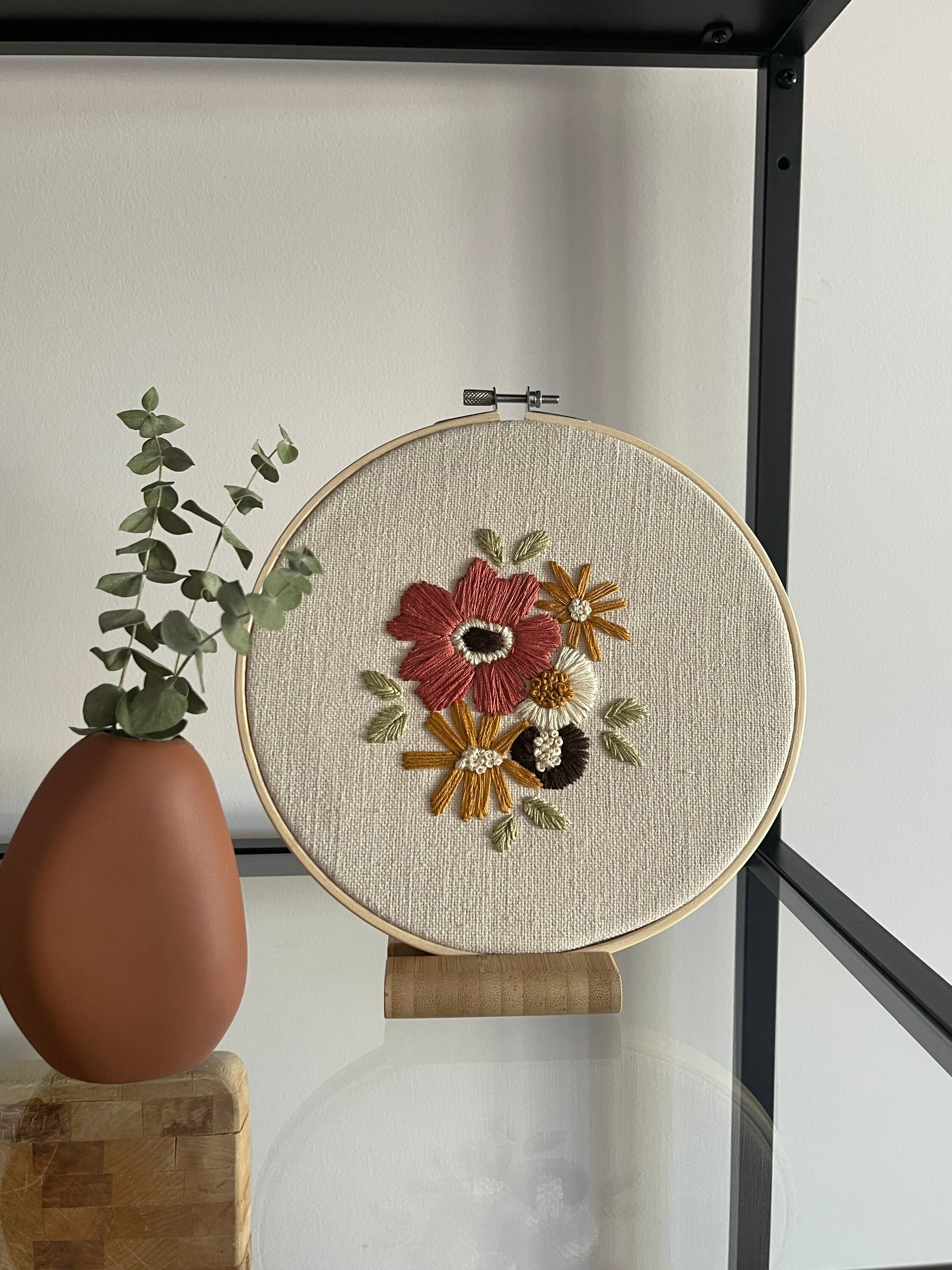 Embroidery The bouquet of flowers Etsy