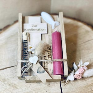 Coffret cadeau chrétien pour la communion avec bougie, poisson et croix en bois personnalisée avec tube pour cadeau en argent « Wish Fulfiller »