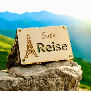 Carte cadeau en bois pour un voyage
