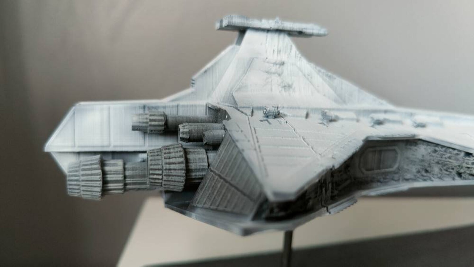 3D printed Imperial Venator class Star Destroyer from Star
