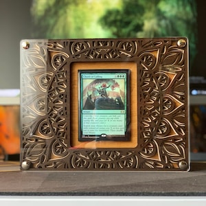 Présentoir à cartes en bois personnalisé MTG | Cadre pour cartes Magic The Gathering | Présentoir pour cartes à collectionner | Décoration murale en bois MTG en couches