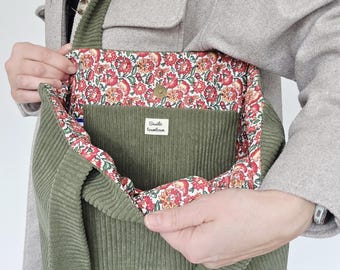 Corduroy tote bag with floral interior, featuring a pocket and closure, made in France. Zip closure option available.