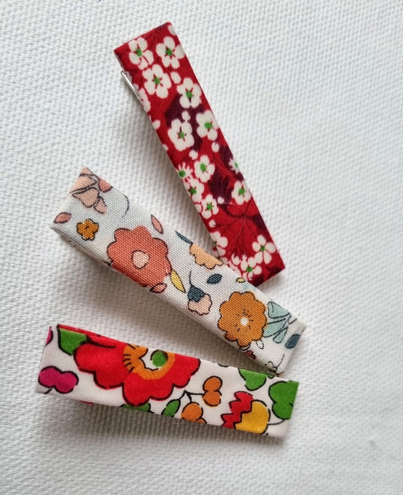 Barrette pince crocodile fleuri/ Liberty of London fille image 3