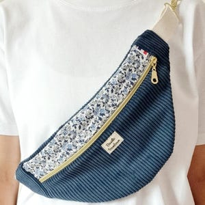 Navy corduroy fanny pack with pocket