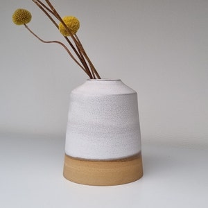 Petit vase grès brut et blanc mat idéal fleurs séchées image 4