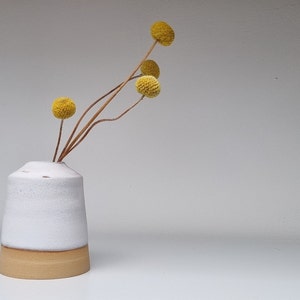 Petit vase grès brut et blanc mat idéal fleurs séchées image 10