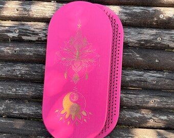 Yogacadeau voor haar | Lotus Yin Yang-nagelplank | Cadeau yogaleraar | Meditatie-nagelplank | Yogasteun acupressuur roze
