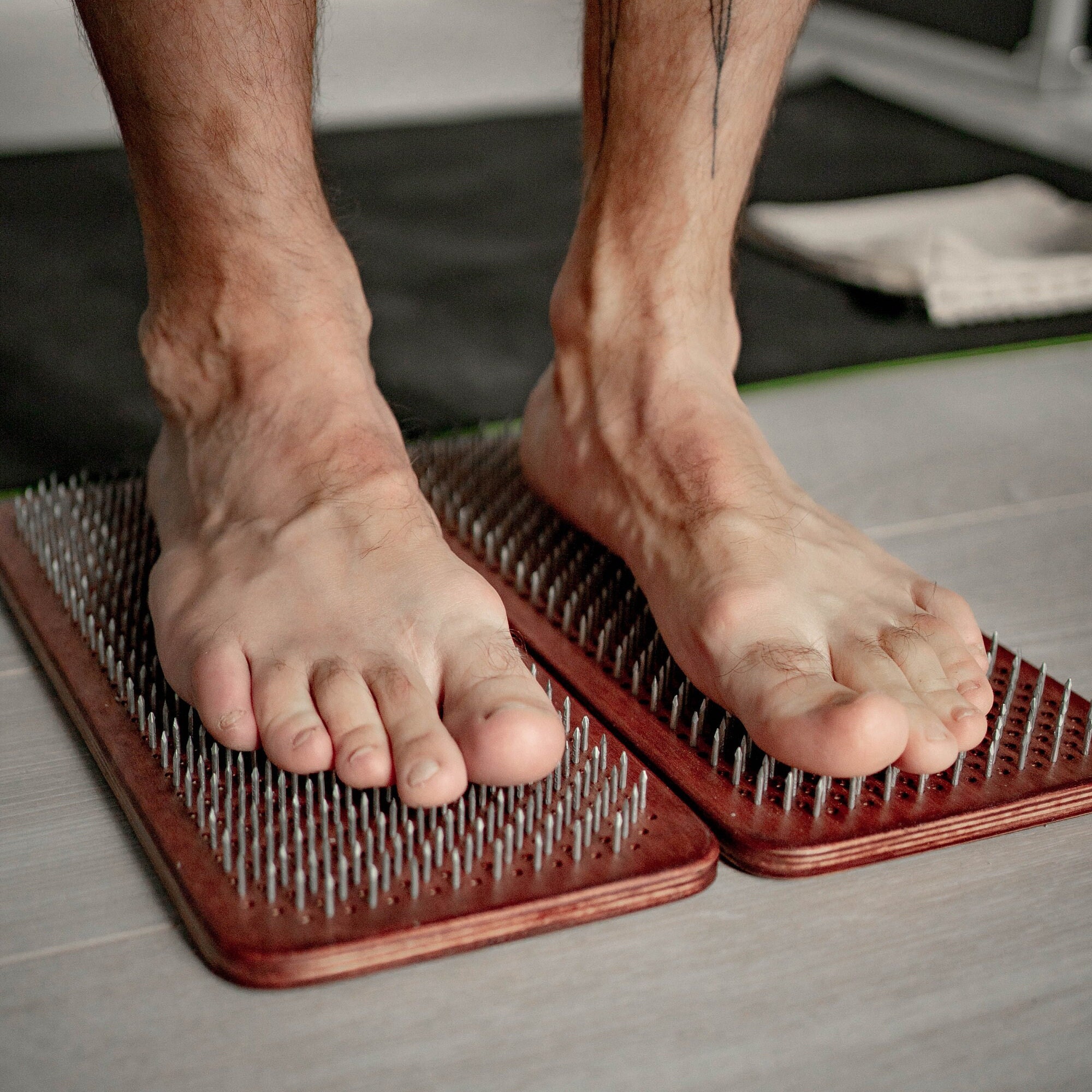 Sadhuボード　サドゥボード　ネイルボード　nails board Amazon | Sadhuボード プレミアムアルミネイル 10mm 上級者向け