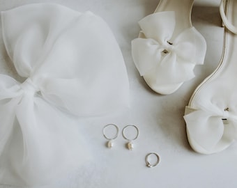 Ivory Organza Wedding Shoe Bow Clip: Ankle Strap Accessory
