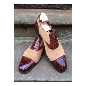 Pure Men&#39;s Handmade Premium Quality Brown Crocodile Print Leather and Beige Suede Oxford Toe cap Brogue Lace Up Dress Stylish Shoes