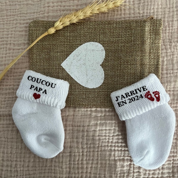 Annonce grossesse originale, chaussettes bébé, papa, papi, mamie, tonton, tata, parrain, marraine