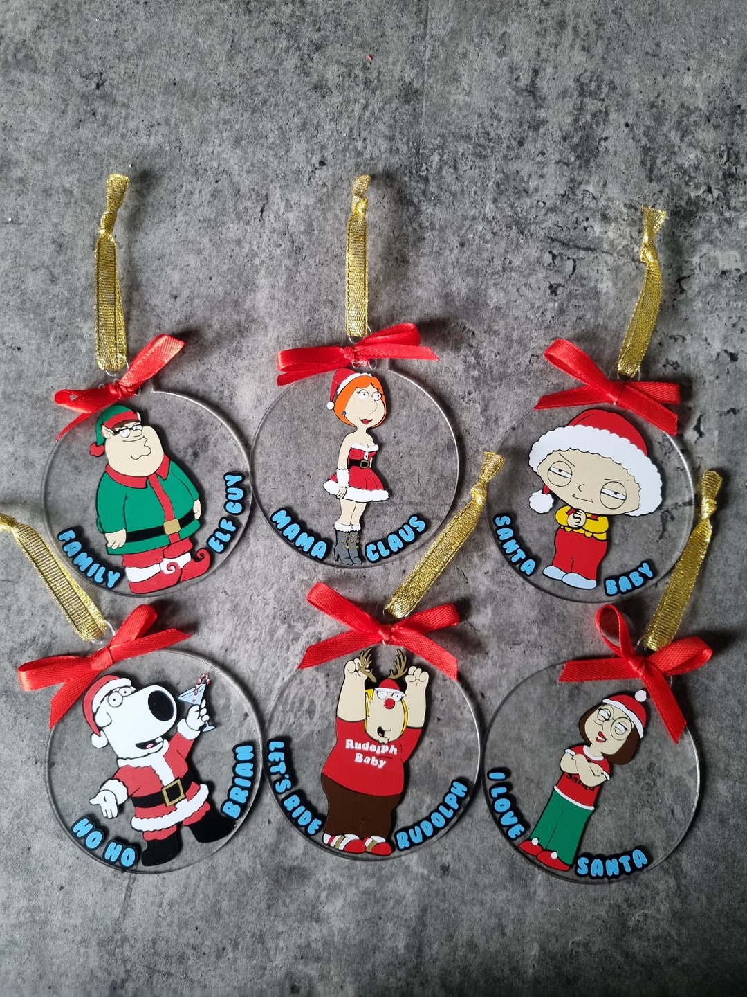 Christmas Family Guy Bauble Decoration Comes With A Free Cotton Gift