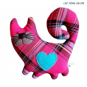 Handmade Cat Plush Toy, Plush cats, Cute Plush Kitten, Adorable Fluffy Kitten, Hand-sewn mascot for a child, Toy for Baby, Cat with Heart