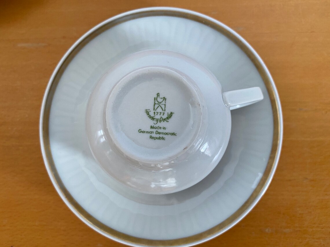 5 Henneberg Porzellan 1777 Cups and Saucers Vintage Porcelain Barware ...